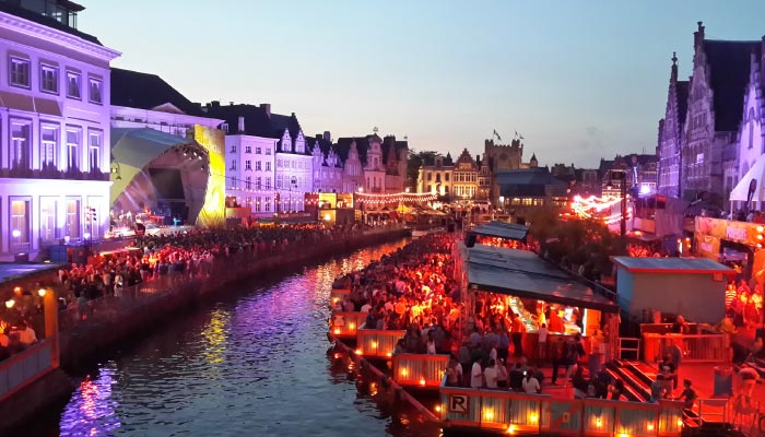 Vida-noturna-na-Belgica