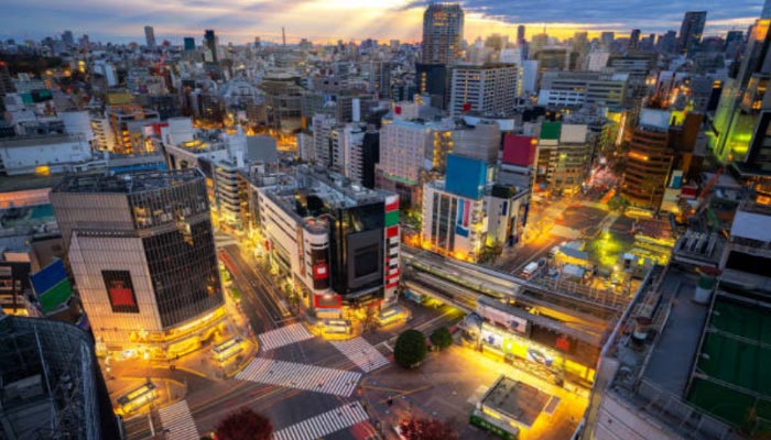 Shibuya-Crossing