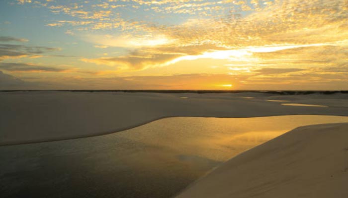 Sobrevoe os Lençóis Maranhenses