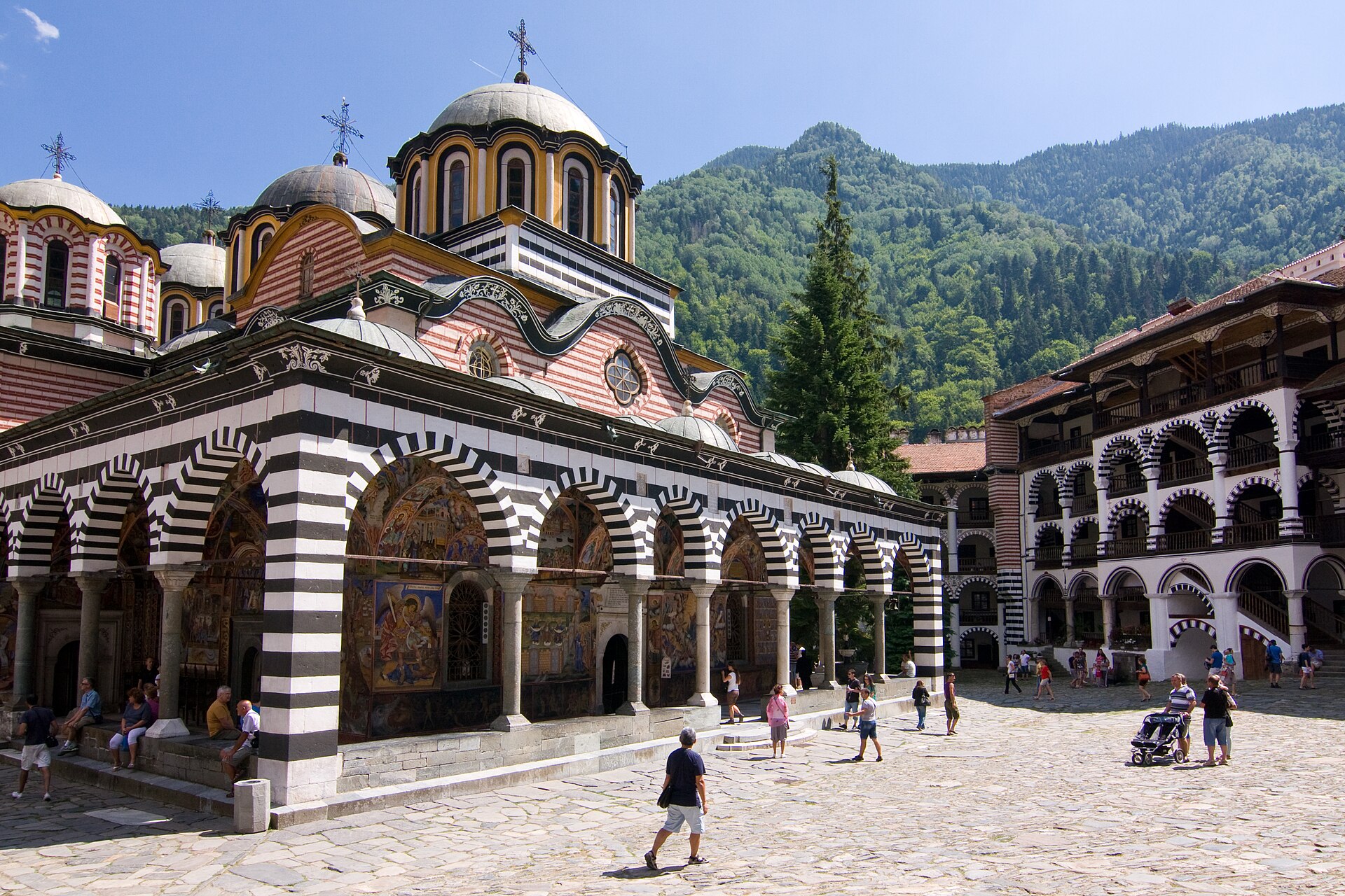 Mosteiro de Rila e Igreja de Boyana: como ir de Sofia