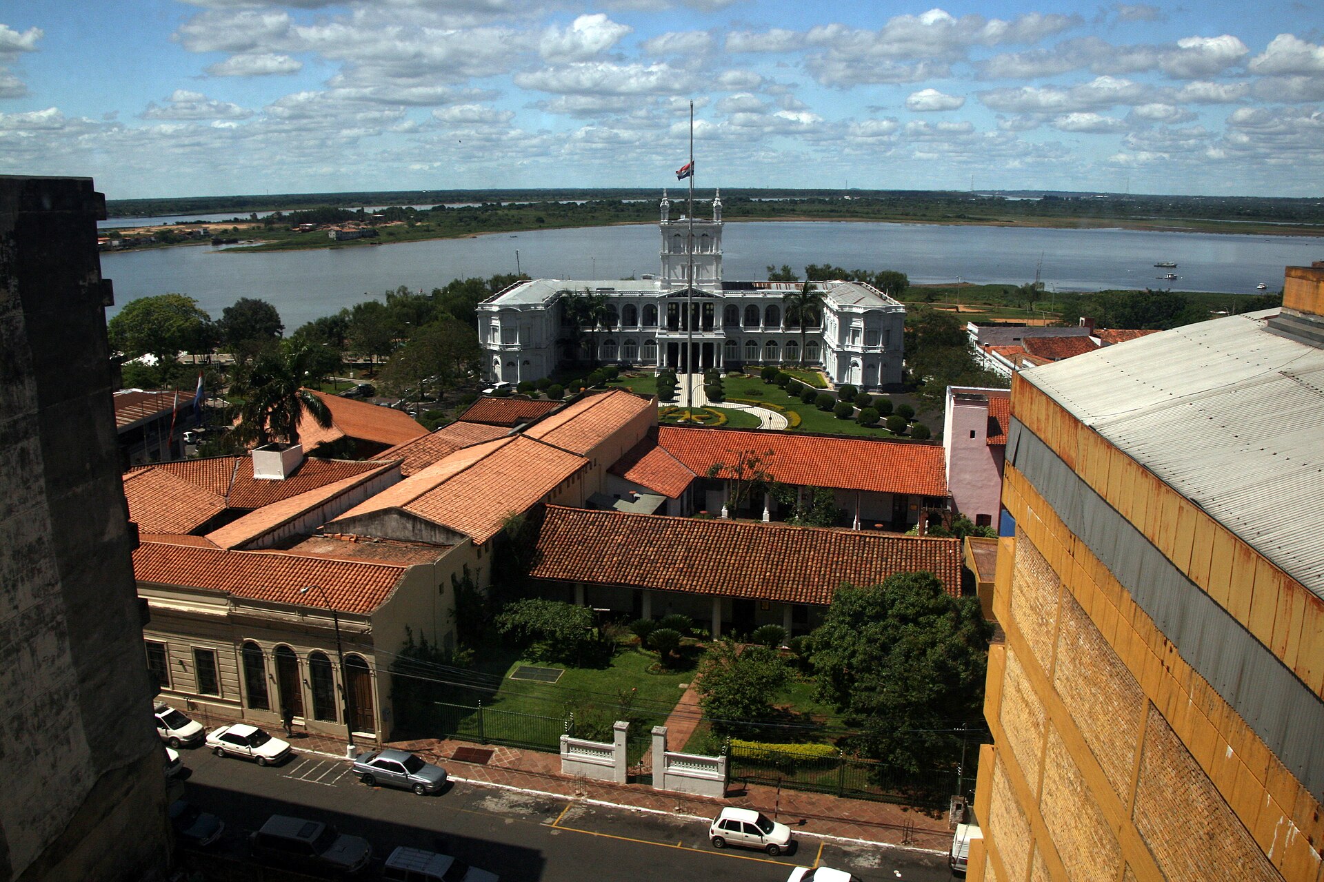 Casarões restaurados da Manzana de la Rivera, em Assunção