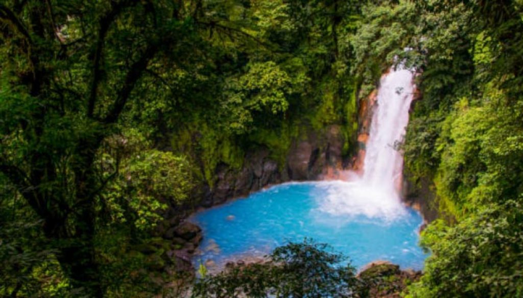 belilssima Cachoeira na Costa Rica